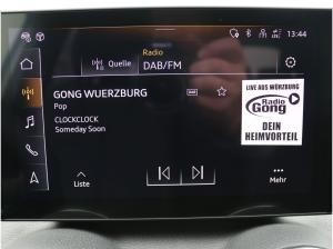 Audi Q2 S-Line 40 TFSI quattro S-tronic / Matrix, AHK
