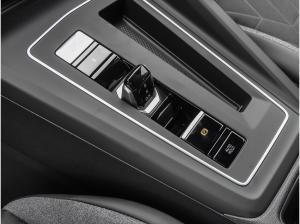 Volkswagen Golf 1.5 eTSI Goal AHK Area View