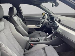 Audi Q3 35 TFSI ADVANCED+LED+AHK+OPTIKPAKET