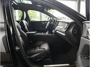 Volvo XC60 B5 AWD Plus Black Edition