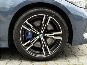 BMW 330 e Touring M Sport //Pano AHK FACELIFT!!!