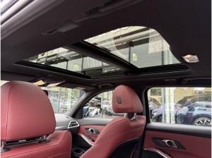 BMW 330 e Touring M Sport //Pano AHK FACELIFT!!!