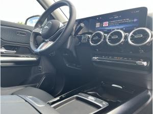 Mercedes-Benz GLA 200 Facelift+Advanced+Kamera+DAB+LED+Progr.+