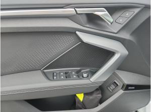 Audi A3 Sportback TDI S line AHK Pano Matrix LM 18" Navi RFK Sonos