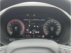 Audi Q2 35 TFSI S line AHK Matrix LM 18" Navi PDC+RFK