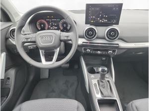 Audi Q2 35 TFSI S line AHK Matrix LM 18" Navi PDC+RFK