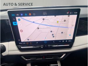 Volkswagen Tiguan 2.0 TDI SCR Elegance 4MOTION DSG AHK, HD -Matrix Scheinwerfer, Head-Up Display