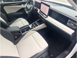 Volkswagen Tiguan 2.0 TDI SCR Elegance 4MOTION DSG AHK, HD -Matrix Scheinwerfer, Head-Up Display