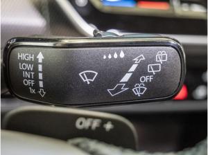 Volkswagen Golf R-Line 1,5 l eTSI DSG *BIS 31.12.*🏷️