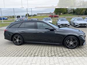 Mercedes-Benz E 220 d T-Modell AMG+Advanced+Night+AHK+CarPlay+