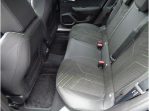Peugeot 2008 PureTech 130 EAT8 GT Allwetterr., Kamera