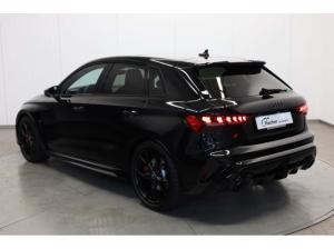 Audi RS3 Sportback TFSI quattro 280 km/h