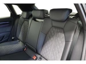 Audi RS3 Sportback TFSI quattro 280 km/h