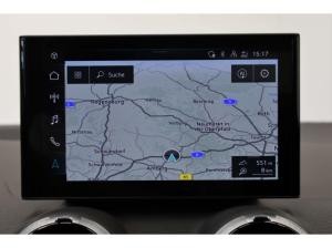 Audi Q2 35 TFSI S line