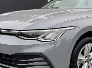 Volkswagen Golf VIII Life 1.5 TSI LED Navi AHK Climatronic Sitzheizung