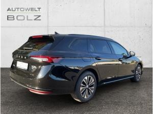 Skoda Superb Combi Selection 1.5 TSI Navi Kessy beh.Frontscheibe Digitales Cockpit