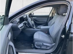 Skoda Superb Combi Selection 1.5 TSI Navi Kessy beh.Frontscheibe Digitales Cockpit