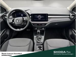 Skoda Fabia Drive TSI DSG Fahrassistenz-Paket Infotainment-Paket Panoramadach fest