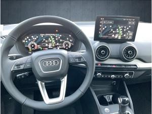 Audi Q2 advanced 35 TFSI S tr: LED AHK PDCam Navi