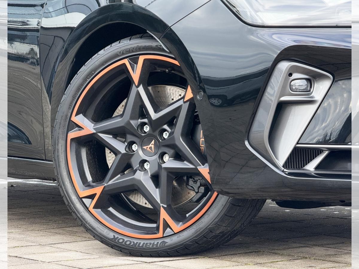 Cupra Leon Sportstourer VZ 2.0 TSI 245 kW DSG 4DRIVE (UVP 61.815€/KW43) PANO/NAV/AHK/INTELLI/MATRIX/5J.GARANTI