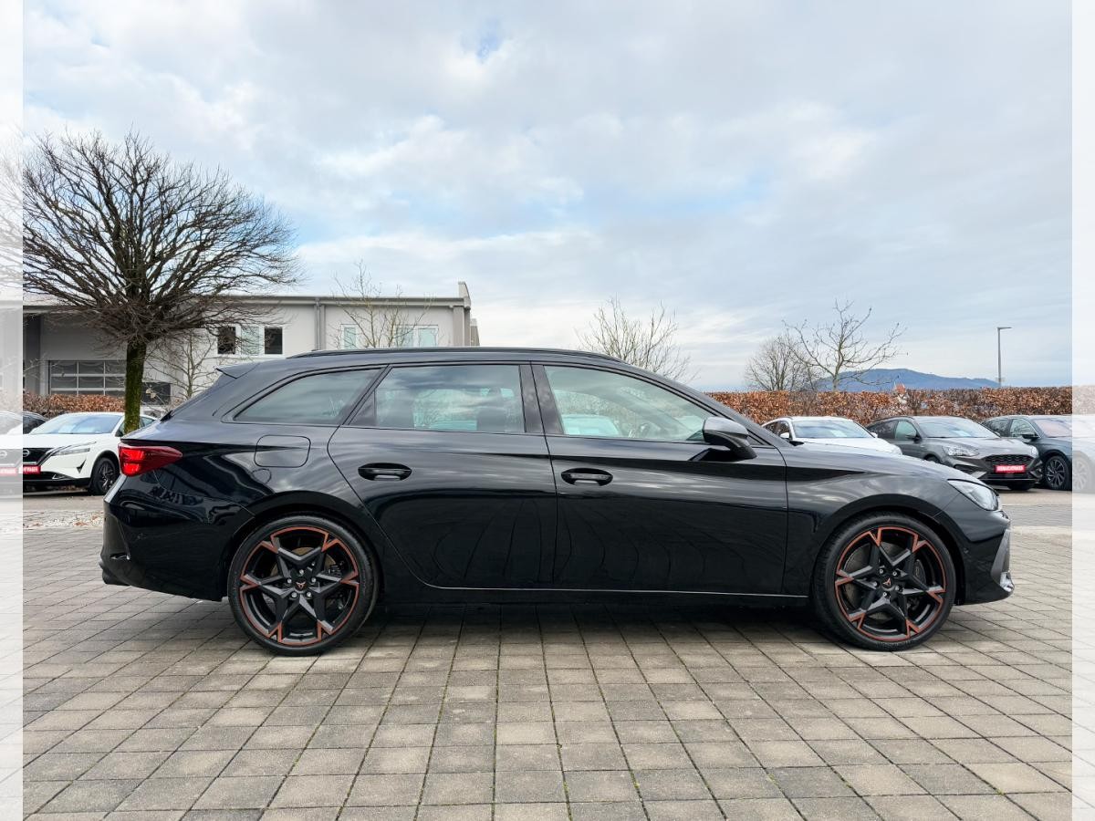 Cupra Leon Sportstourer VZ 2.0 TSI 245 kW DSG 4DRIVE (UVP 61.815€/KW43) PANO/NAV/AHK/INTELLI/MATRIX/5J.GARANTI