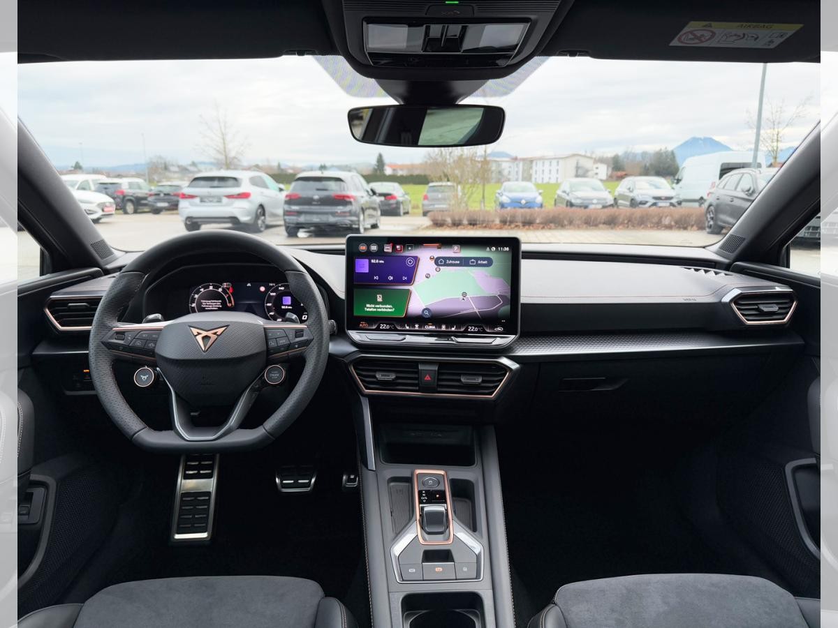 Cupra Leon Sportstourer VZ 2.0 TSI 245 kW DSG 4DRIVE (UVP 61.815€/KW43) PANO/NAV/AHK/INTELLI/MATRIX/5J.GARANTI