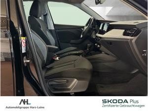 Skoda Kamiq 1.0 TSI Tour DSG AHK Navi ACC LED RFK Optik schwarz