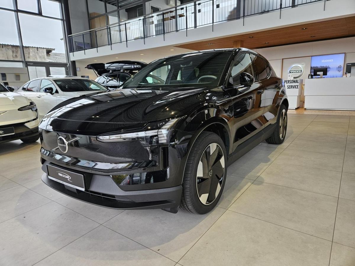 Volvo EX30 Single Motor Extended Range Plus