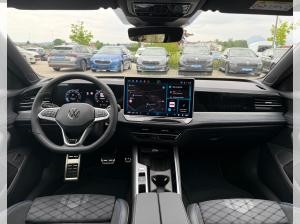 Volkswagen Passat R-Line 2025 2.0 TDI 4MOTION 193 DSG (UVP 70.450€/KW49) BLACK/IQ/HEAD/AHK/PANO/ASSIST/UVM.