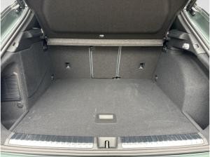 Audi Q3 SUV S line e-hybrid S tro 360°+HuD+Pano