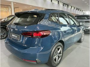 BMW 216 216i inkl. WKR+DAB LED RFK Parkassistent Klimaaut. Shz