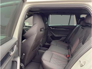 Skoda Octavia SOFORT VERFÜGBAR ! Combi RS Navi Pano DCC AHK 360° eHeck