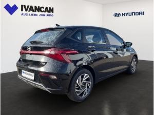 Hyundai i20 (MY25) 1.0 T-GDI (100 PS) 7-DCT 2WD Trend, Bose Soundpaket
