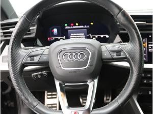 Audi A3 Sportback S-Line 40TDI quattro S-tronic / B&O