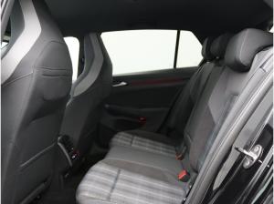 Volkswagen Golf GTD 2.0 TDI DSG / Navi, Matrix, AHK, RFK