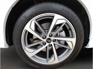 Audi Q3 40 TDI quattro S-Line AHK RFK 19 Adap.Fahrwe