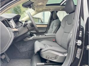 Volvo XC90 T8 AWD ULTRA BRIGHT- MJ26 - FACELIFT -7Sitzer - Sofort lieferbar