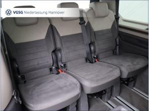 Volkswagen Multivan Style AHK 7-Sitzer Vis-a-Vis