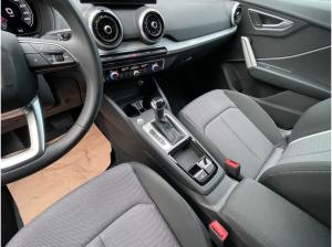 Audi Q2 35 TDI Matrix Navi PDC AHK