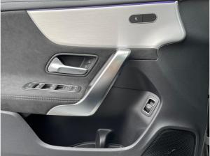 Mercedes-Benz CLA 200 Shooting Brake Special Edition Pano Distronic