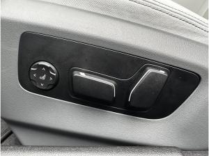 BMW i5 eDrive40 Touring M Sport //Autobahnassistent Pano