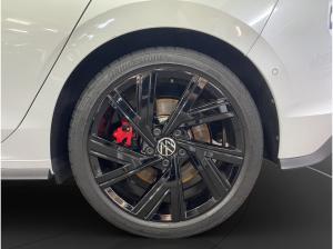 Volkswagen Golf VIII GTI AHK Pano Matrix LM 18" Navi RFK ACC
