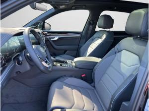 Volkswagen Touareg R-Line 3.0 TDI 4MOTION R LINE
