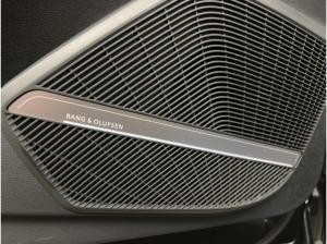 Audi Q5 S line 55 TFSI e qu.S tr. MATRIX PANO HUD 360