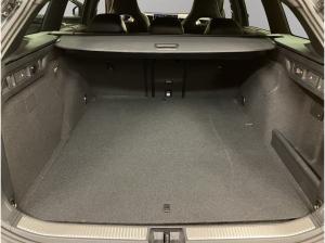 Volkswagen Passat Variant 1.5 TSI DSG R-Line / SOFORT VERFÜGBAR !