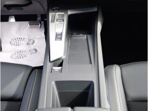 Peugeot 408 408 GT HYBRID 145 e-DSC6