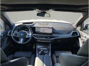 BMW X5 xDrive50e M Sport Vorteil zur Neuwagen-UPE 23.450EUR