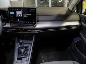 Volkswagen Golf VIII Variant 1.5TSi Life R-Kamera AHK ACC AppConnect Sitzheiz. Parkpilot