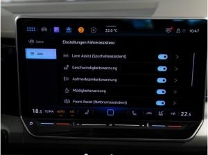 Volkswagen Golf VIII Variant 1.5TSi Life R-Kamera AHK ACC AppConnect Sitzheiz. Parkpilot