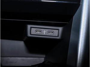 Volkswagen T-Roc 1,5 TSI Goal ACC LED SideAssist NaviMedia PDC 17Z"